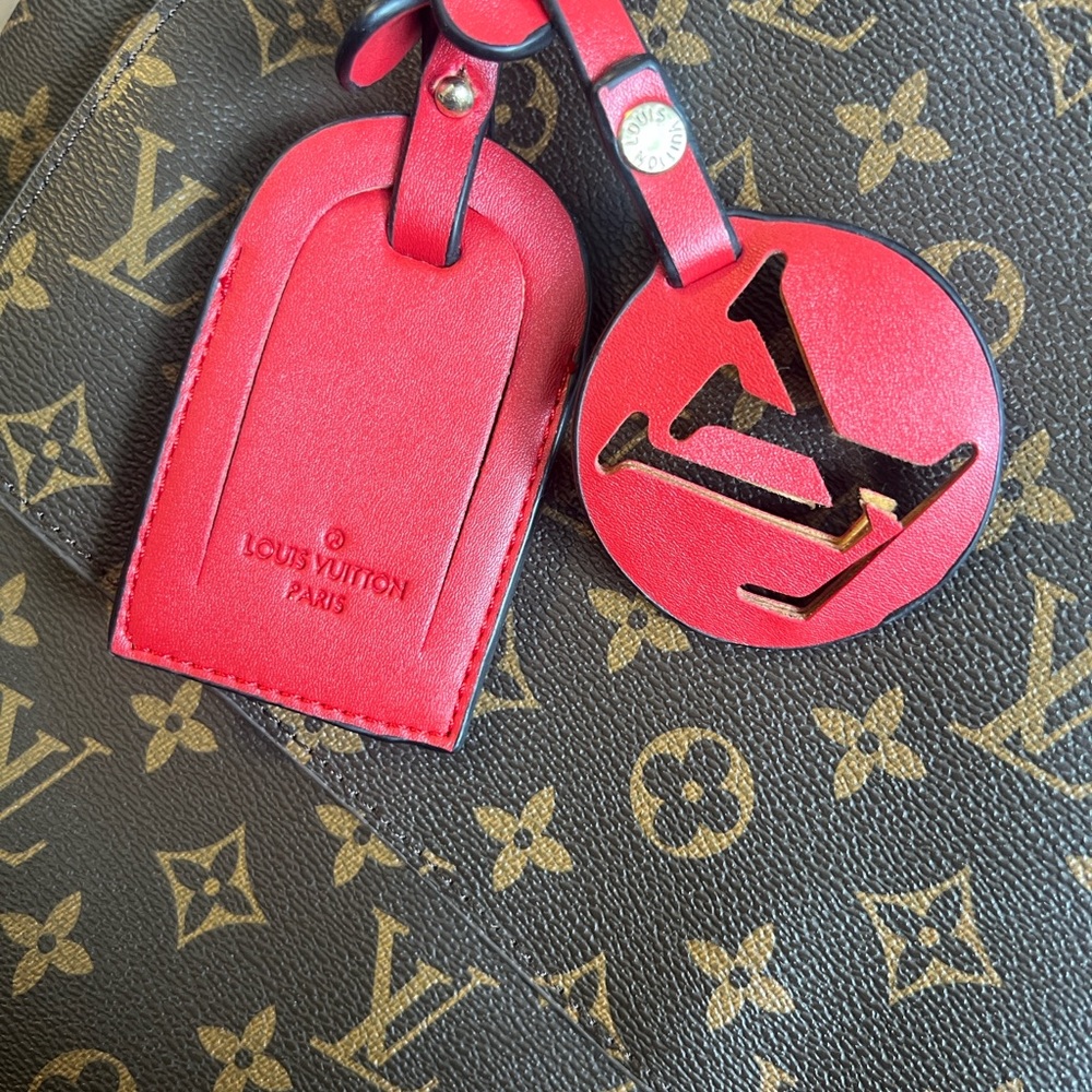 Louis Vuitton Monogram Bag with Vibrant Red Tags - Picture 2 of 5